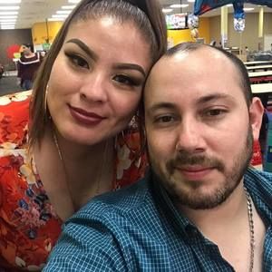 Meet your Posher, Manuel